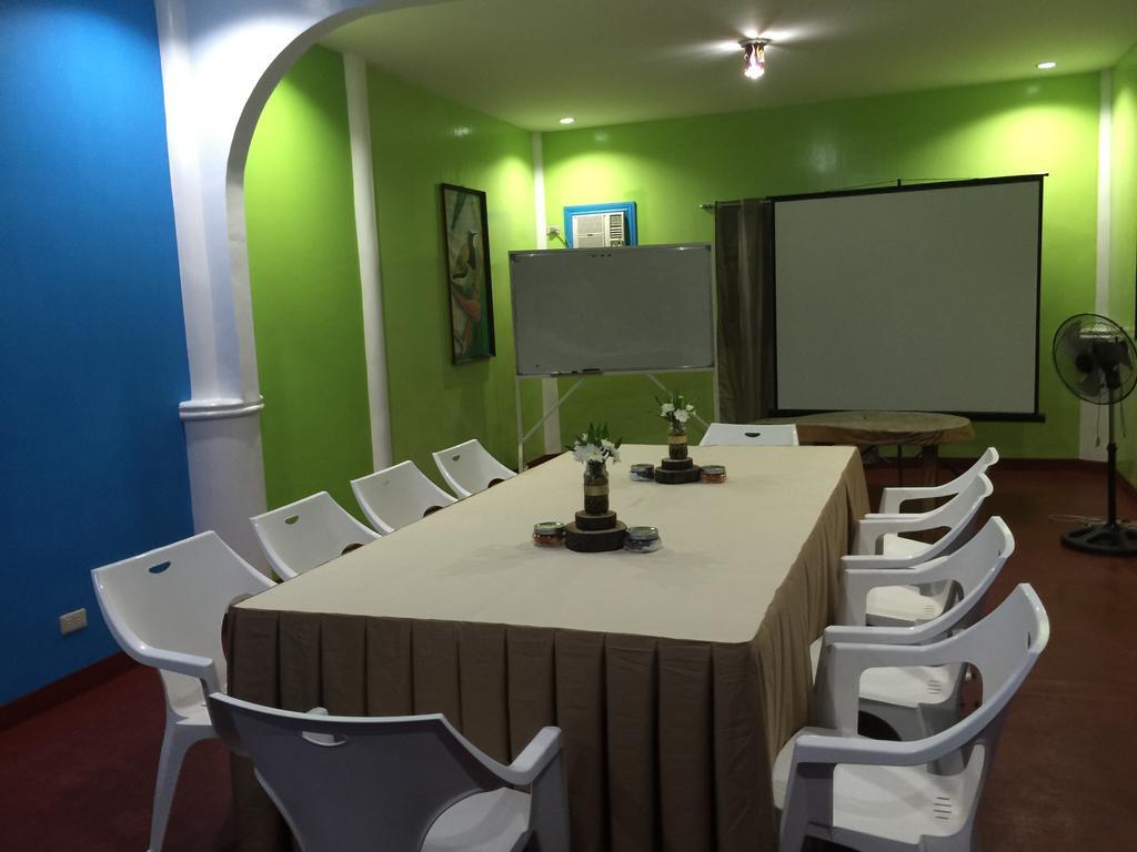 Ponce De Leon Garden Resort Powered By Aston Puerto Princesa Ngoại thất bức ảnh