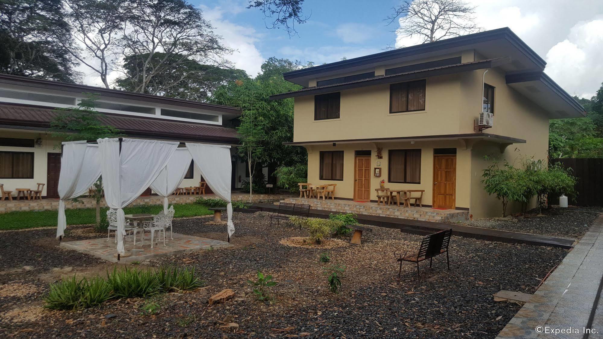 Ponce De Leon Garden Resort Powered By Aston Puerto Princesa Ngoại thất bức ảnh