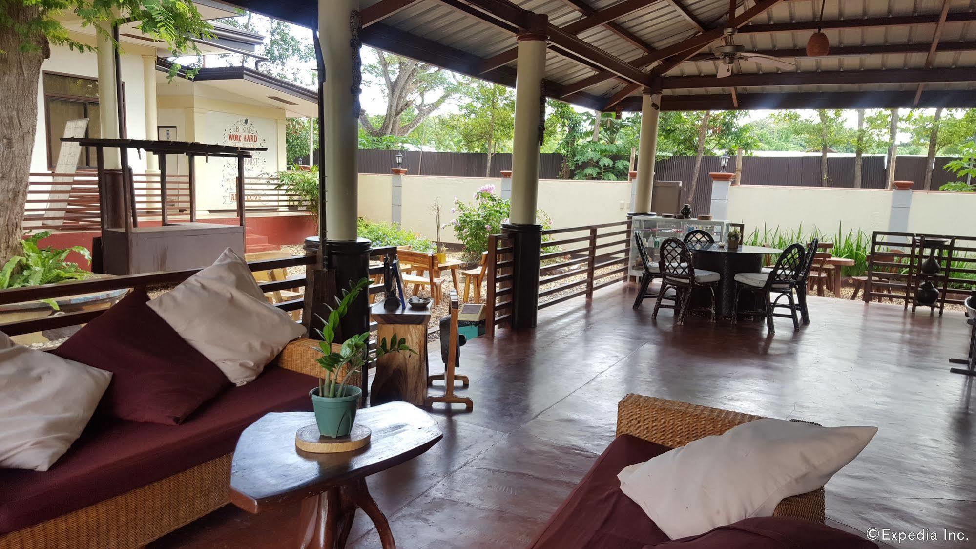 Ponce De Leon Garden Resort Powered By Aston Puerto Princesa Ngoại thất bức ảnh